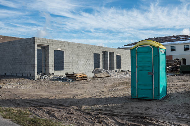 Best Portable toilet rental cost  in Parma, OH